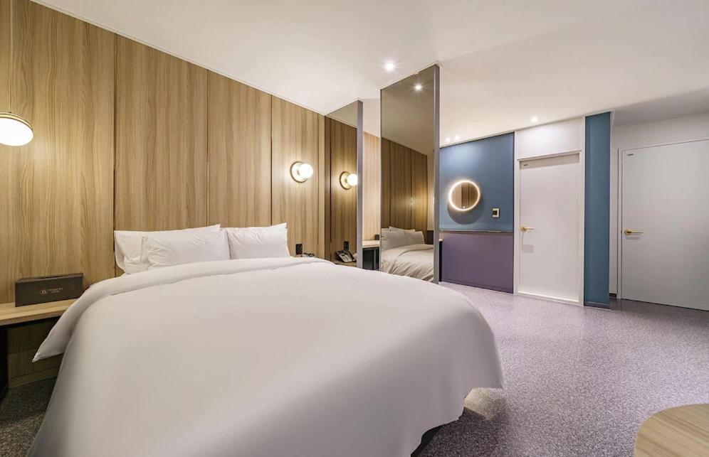 Brown-Dot Hotel Geomdan Incheon Exterior photo